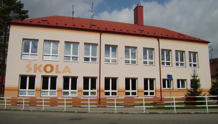 Základní škola, Uherský Brod-Havřice: Půdní vestavba pro učebnu informatiky - záměr č. 300