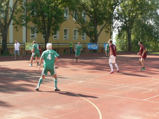 ZŠ Pod Vinohrady: dobudování sportoviště a rekonstrukce odborných kabinetů pro učitele - záměr č. 302