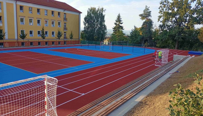 ZŠ Pod Vinohrady - rekonstrukce sportoviště - záměr č. 302