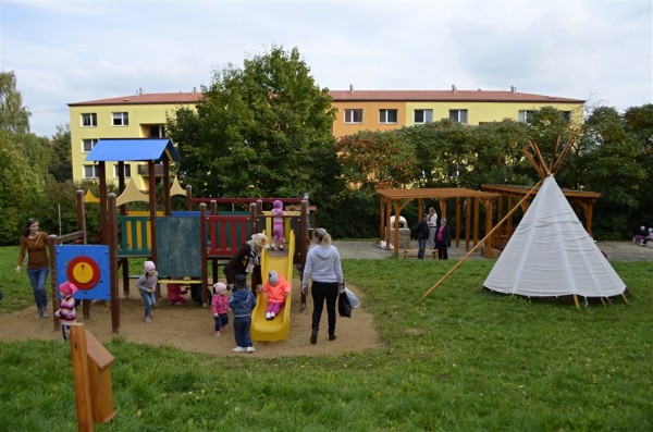 Vybudování školní zahrady v přírodním stylu při MŠ Obchodní