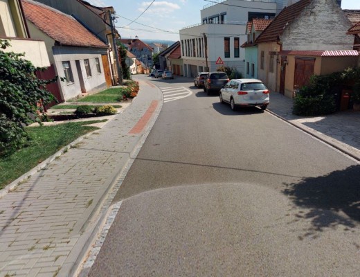 Ulice Pořádí - doplnění chodníku a rekonstrukce komunikace